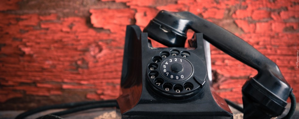 telefon-w-stylu-retro.jpg